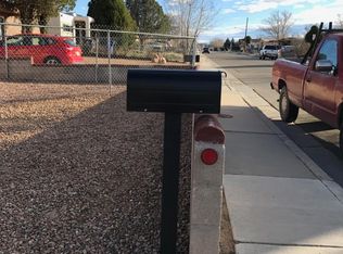 1420 Wilmoore Dr SE, Albuquerque, NM 87106