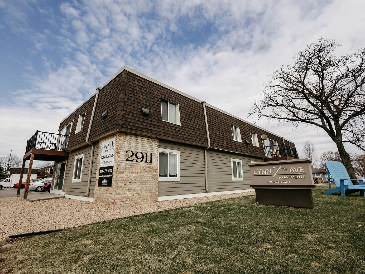 Pointe Apartments — Photo 2