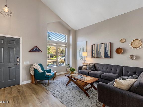 5th image of 3047 E CAPTAIN DREYFUS Avenue