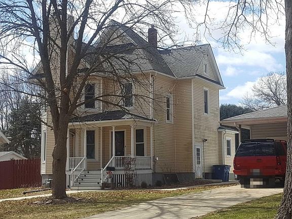 3rd image of 212 S West St
