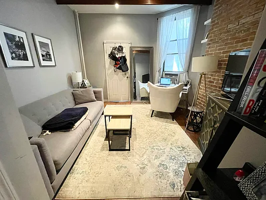 Rented by Garfield Realty  | media 22