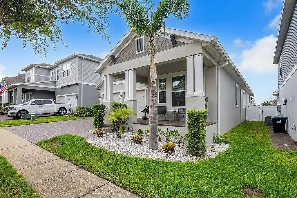 3 bed, 2.5 bath, 2116 sqft, $4,500 — Photo 3