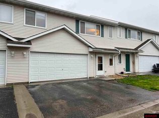 433 Tanager Path, Mankato, MN 56001