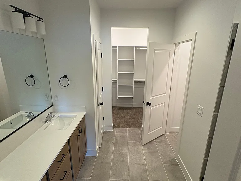 1855 Livy Ln #MAIN — Photo 12