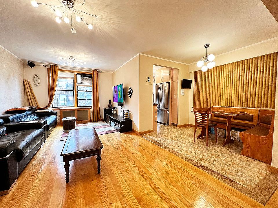 1st image of 2741 E 28th St APT 4J