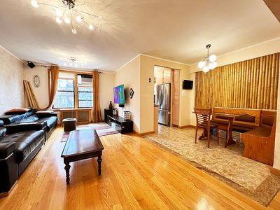 2741 E 28th St APT 4J, Brooklyn, NY, 11235