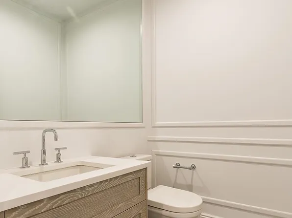 206 8th Street image 15 of 35