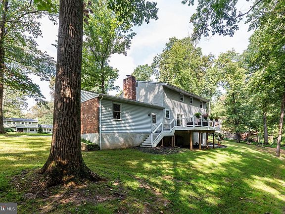 4th image of 15 Norris Run Ct