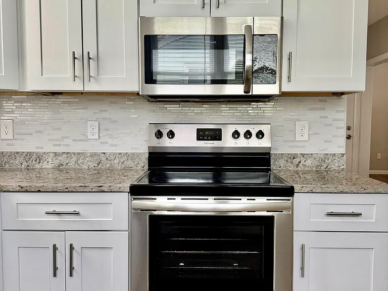 39 Wigwam Ave #2 — Photo 2