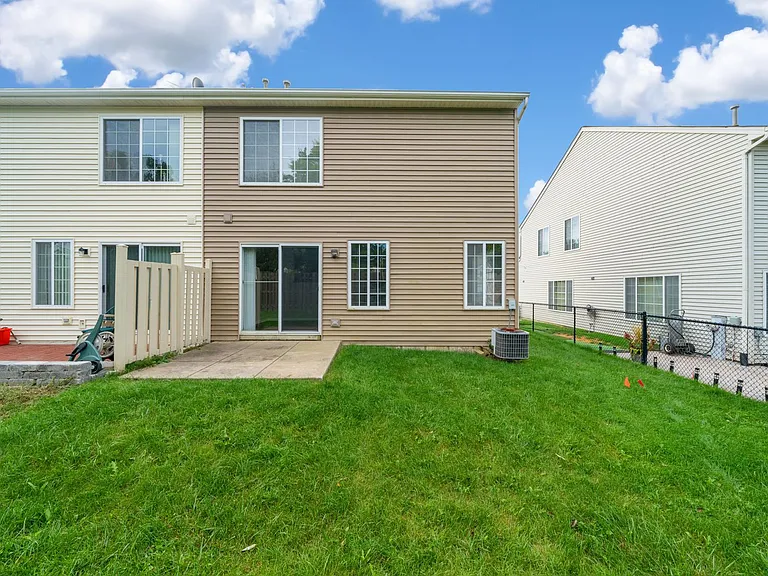 3173 Impressions Dr — Photo 2