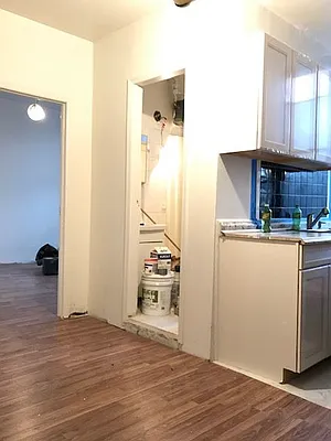 Rented by Warren T Real Estate Corp. | media 27