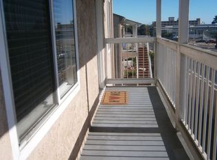 3136 Nimitz Blvd, San Diego, CA 92106