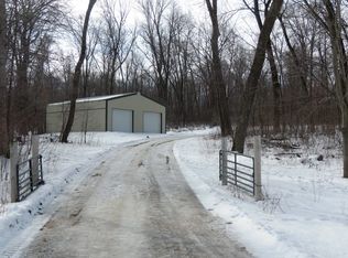 17280 State Line Rd, Davis, IL 61019