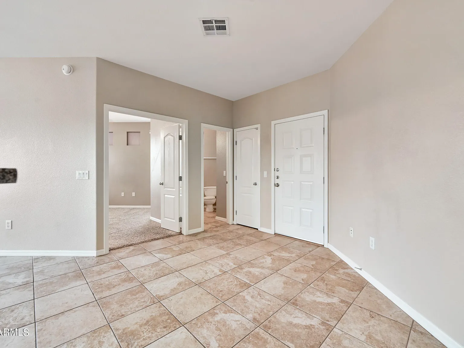 2 bed, 2.0 bath, 1009 sqft, $1,795 — Photo 4