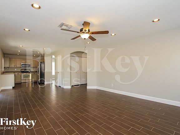 3rd image of 9156 W Quail Ave