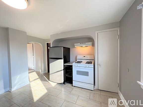 5th image of 6209 N Willow Glen Ln