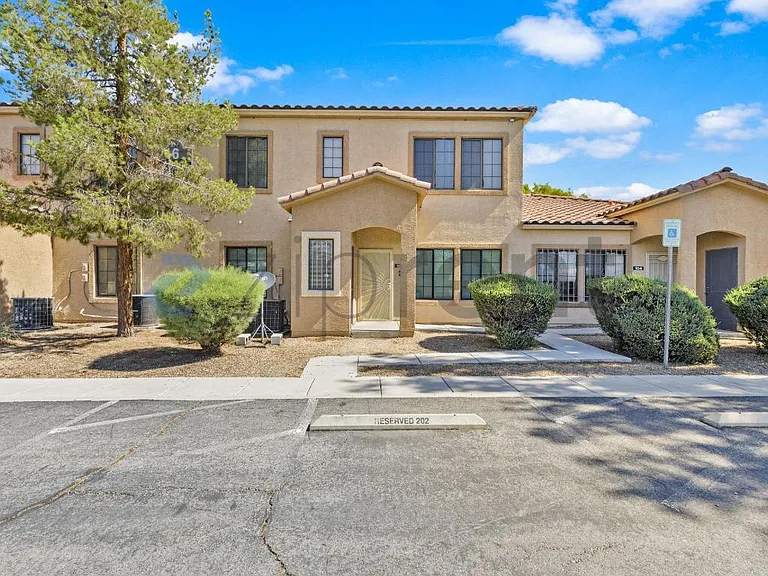 2030 Rancho Lake Dr — Photo 1