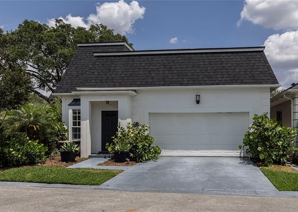 1st image of 907 SUSSEX CLOSE #4