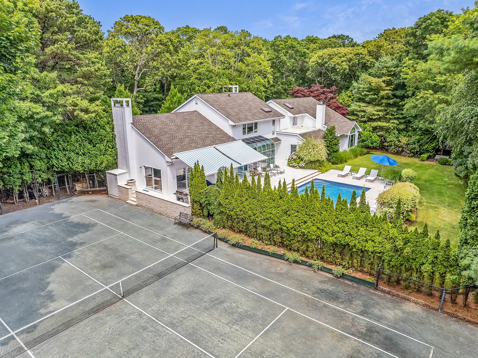 Westhampton Pool and Tennis — Photo 1