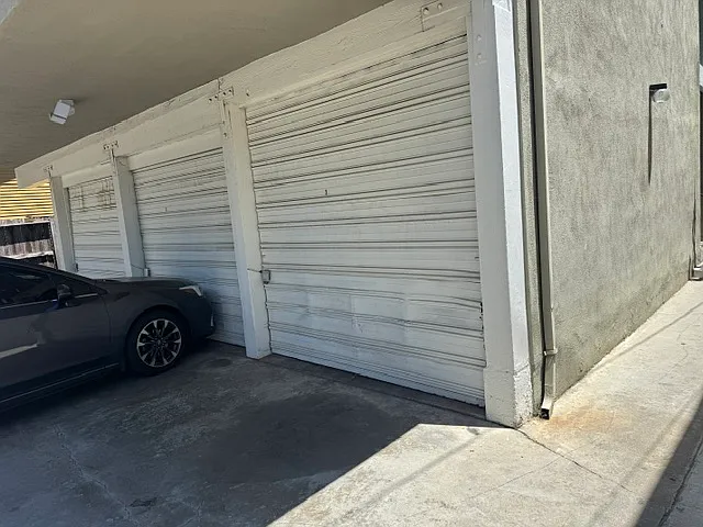 283 Redondo Ave #7 — Photo 13