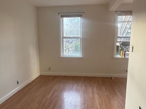 5th image of 1323-1325 12th Ave #A