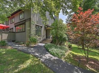 27 Pulpit Ln, Kingsport, TN 37660