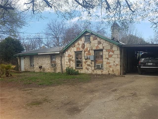 1st image of 3110 Govalle Ave