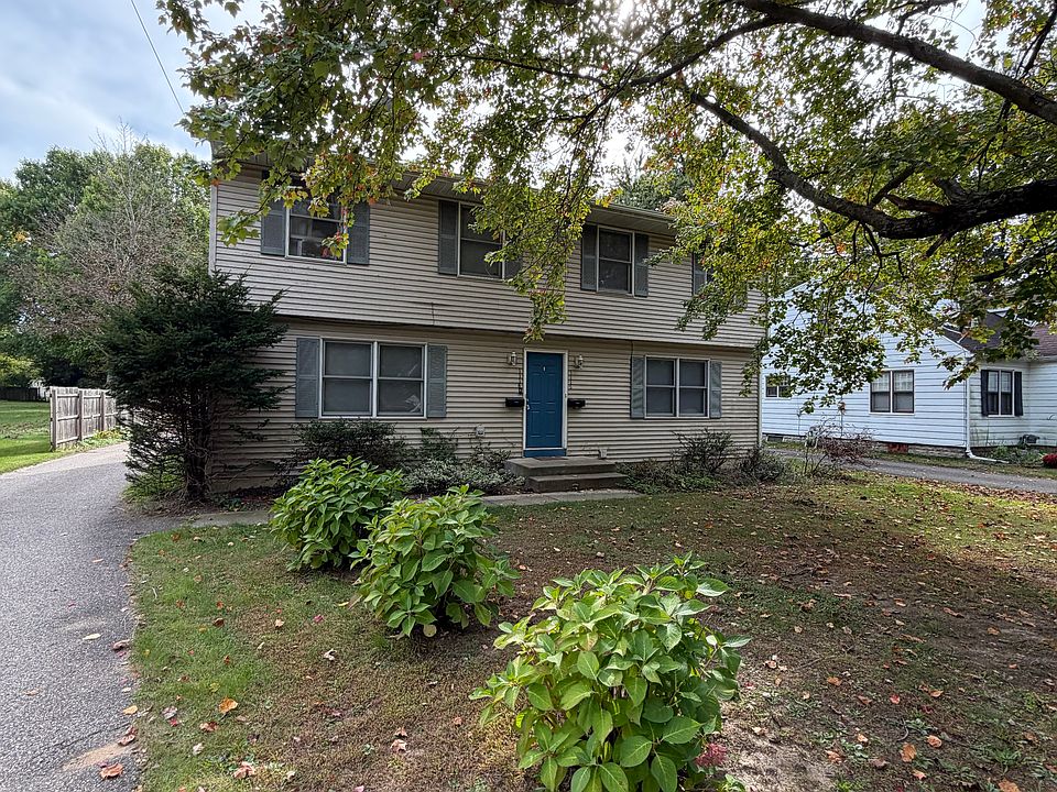 1st image of 1116 Parchmount Ave