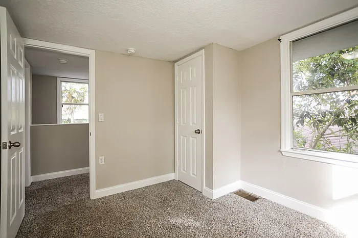 4717 Palmer Ave — Photo 7