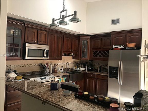 4th image of 21240 Harbor Way APT 285
