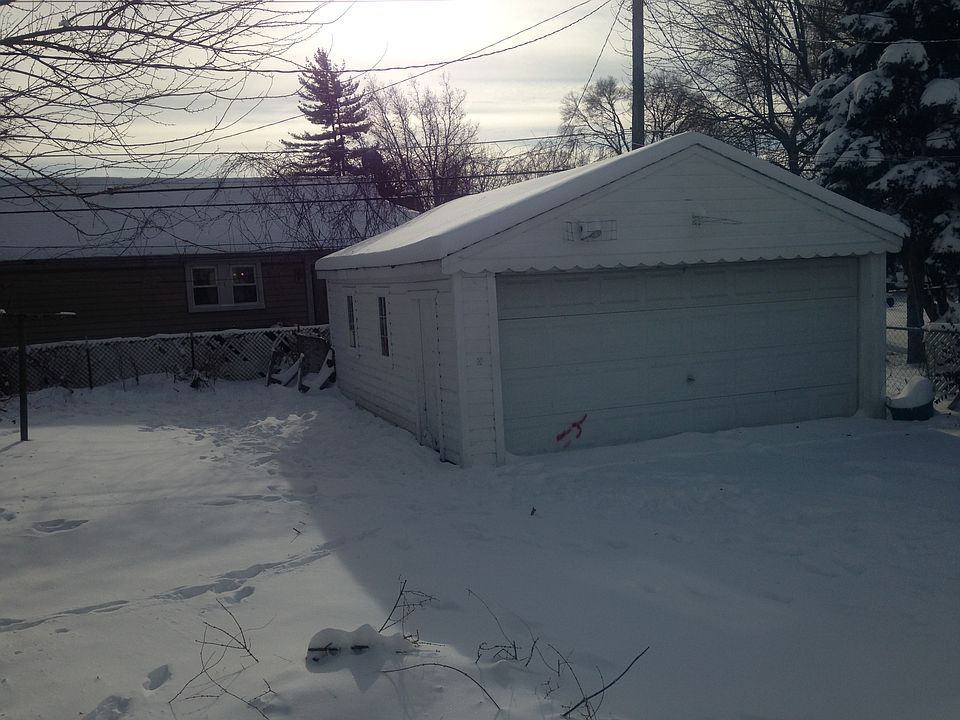 2nd image of 8678 Hupp Ave