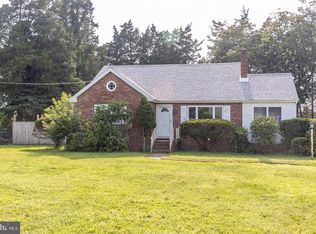 208 Oaklawn Ter, Vineland, NJ 08361