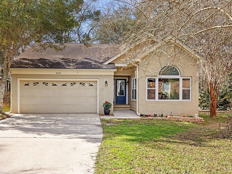 1st image of 2575 Yarmouth Ln