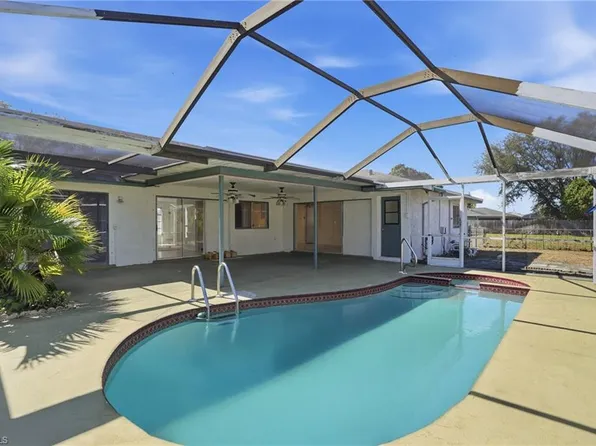 1815 SE 15th TER, CAPE CORAL, FL 33990