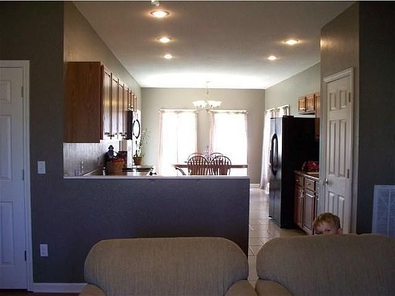 3rd image of 231 Jordyn Bailey Dr
