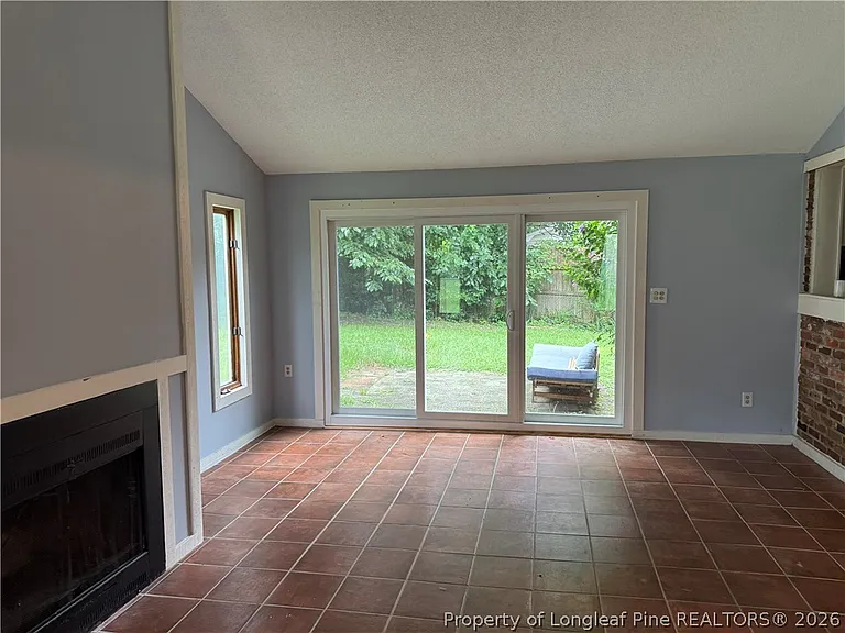 6427 Freeport Rd — Photo 11