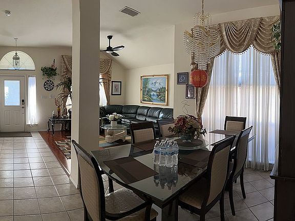 5th image of 7568 Juliet Ln