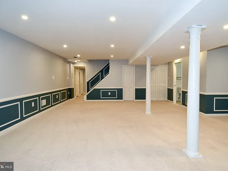 9309 Reef Ct — Photo 44