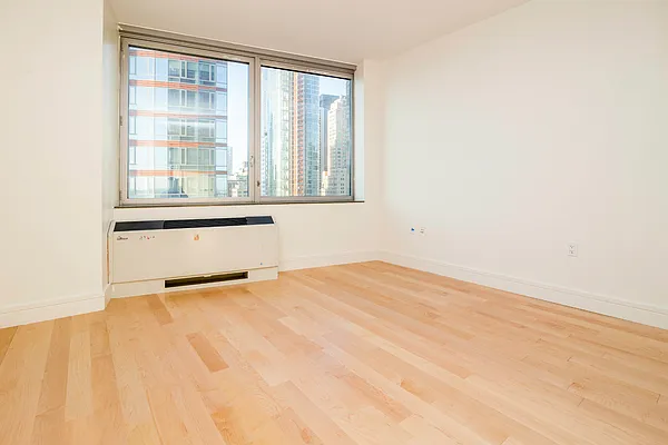 Sold by Keller Williams NYC | media 5