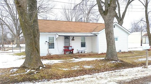 1st image of 705 E Kamp St