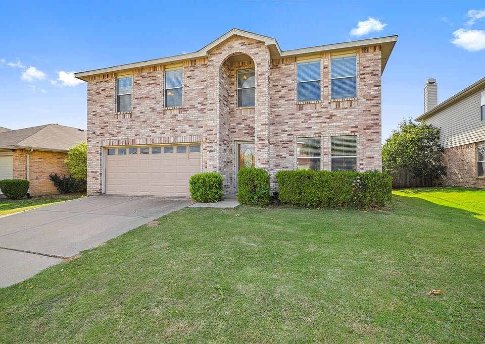 1st image of 2947 Celian Dr