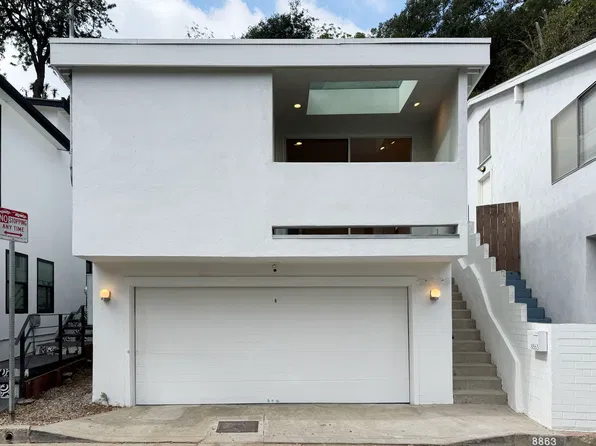 8863 Lookout Mountain Ave, Los Angeles, CA 90046
