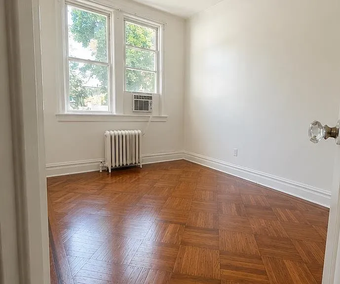 88 Sherman Pl #4 — Photo 9