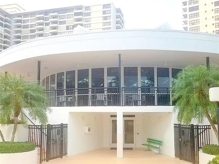 600 Three Islands Blvd #1218 — Photo 30