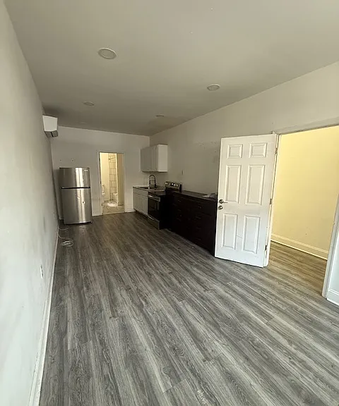 1612 W Susquehanna Ave #1 — Photo 1