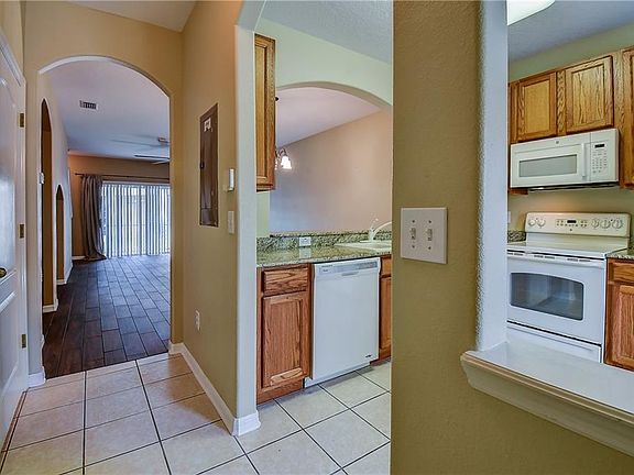 3rd image of 30319 Elderwood Dr