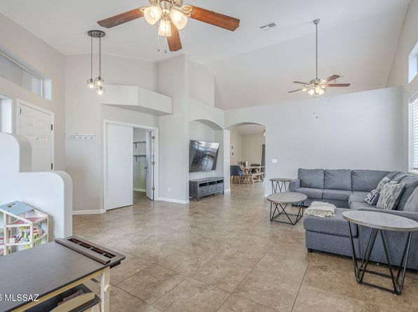 4701 S Barrington Pl, Tucson, AZ 85730