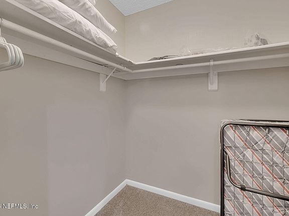 5th image of 10708 ALDEN Road