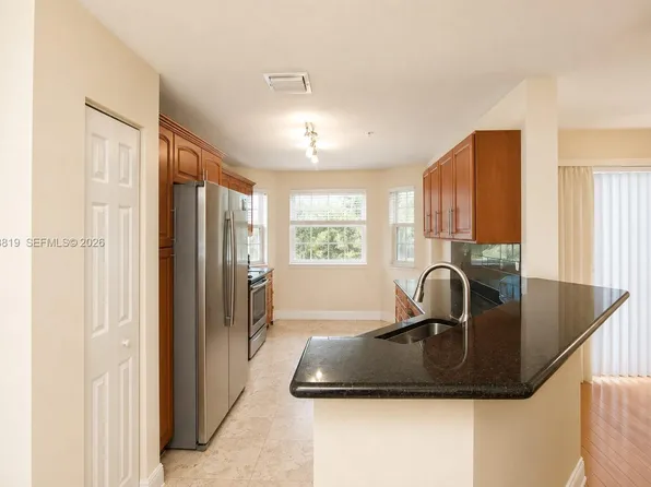754 NE 90th St Unit 702, Miami, FL 33138