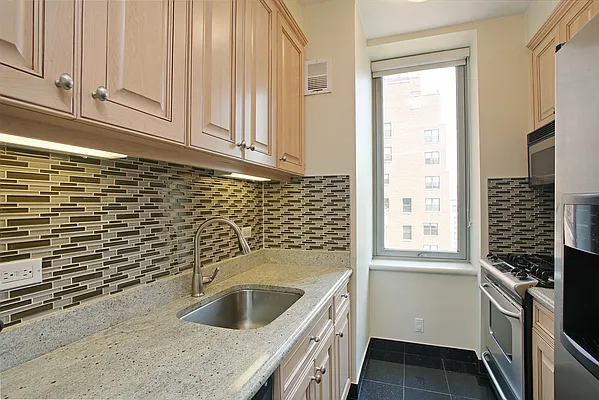 Sold by Corcoran | media 3